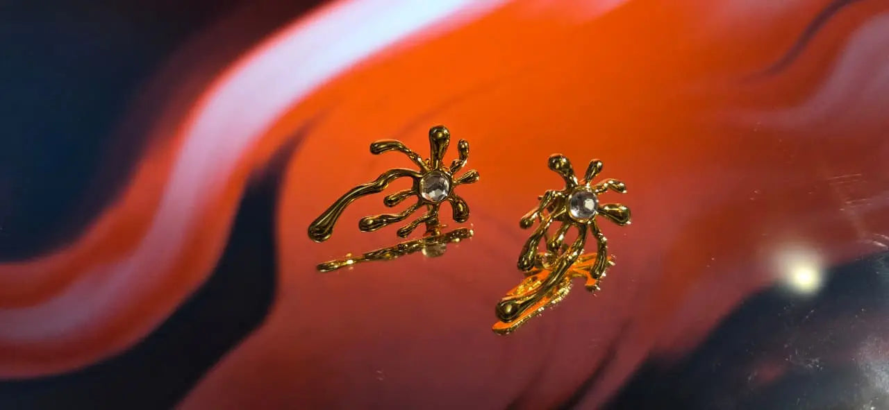 Anti tarnish earrings in Molten Studs Cearo ornato jewellery
