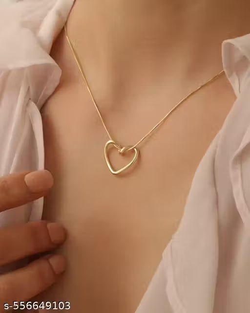 Anti Tarnish Heart Necklace for Women | Waterproof Gold Pendant Cearo ornato jewellery